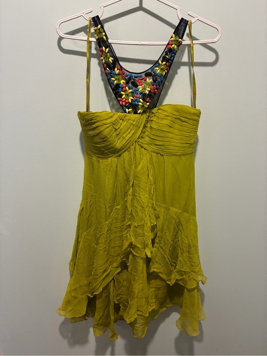 BCBGMaxAzria Dresses & Skirts - BCBG MAXRAZIA Chartreuse Silk Ruffle Chiffon Sundress Beaded Halter Size 04